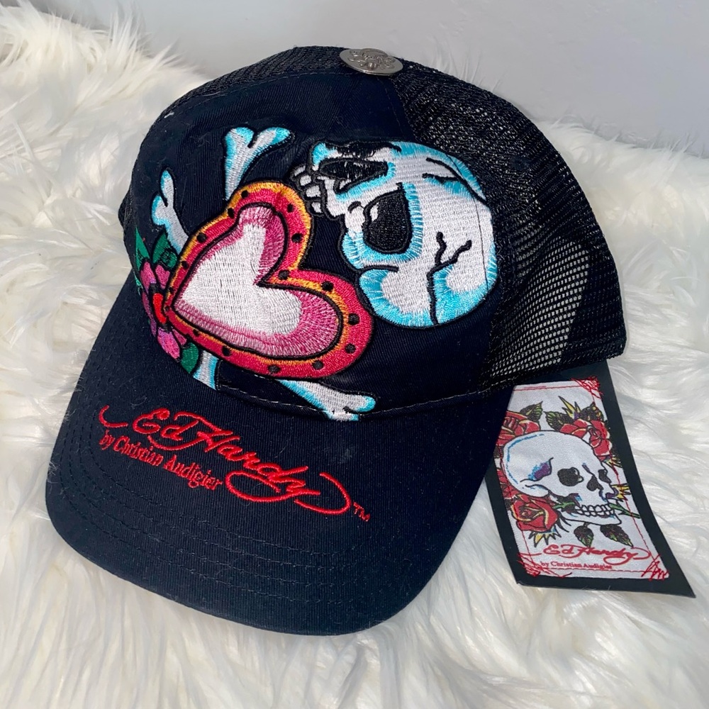 NEW! Ed Hardy by Christian Audigier Skull n Love Heart Y2K Trucker Hat cap - NWT